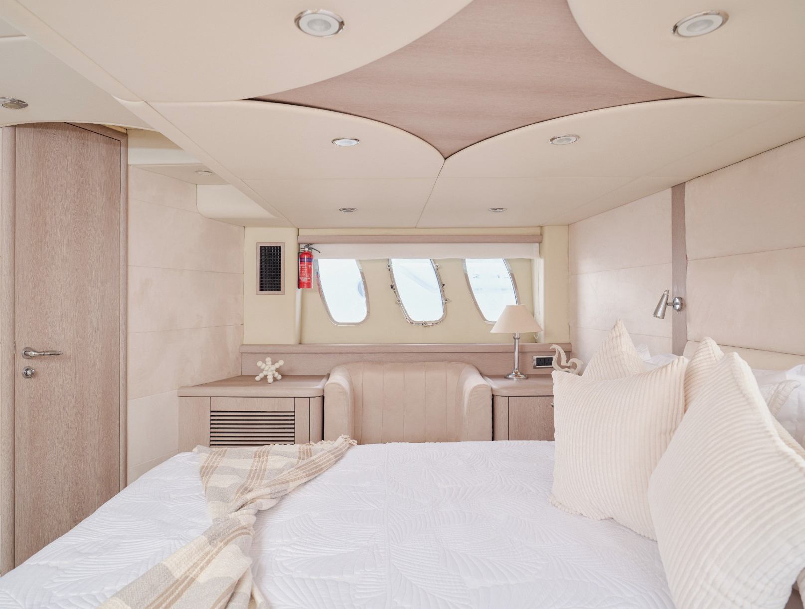 Sunseeker Satoshi (64 ft) — image 4