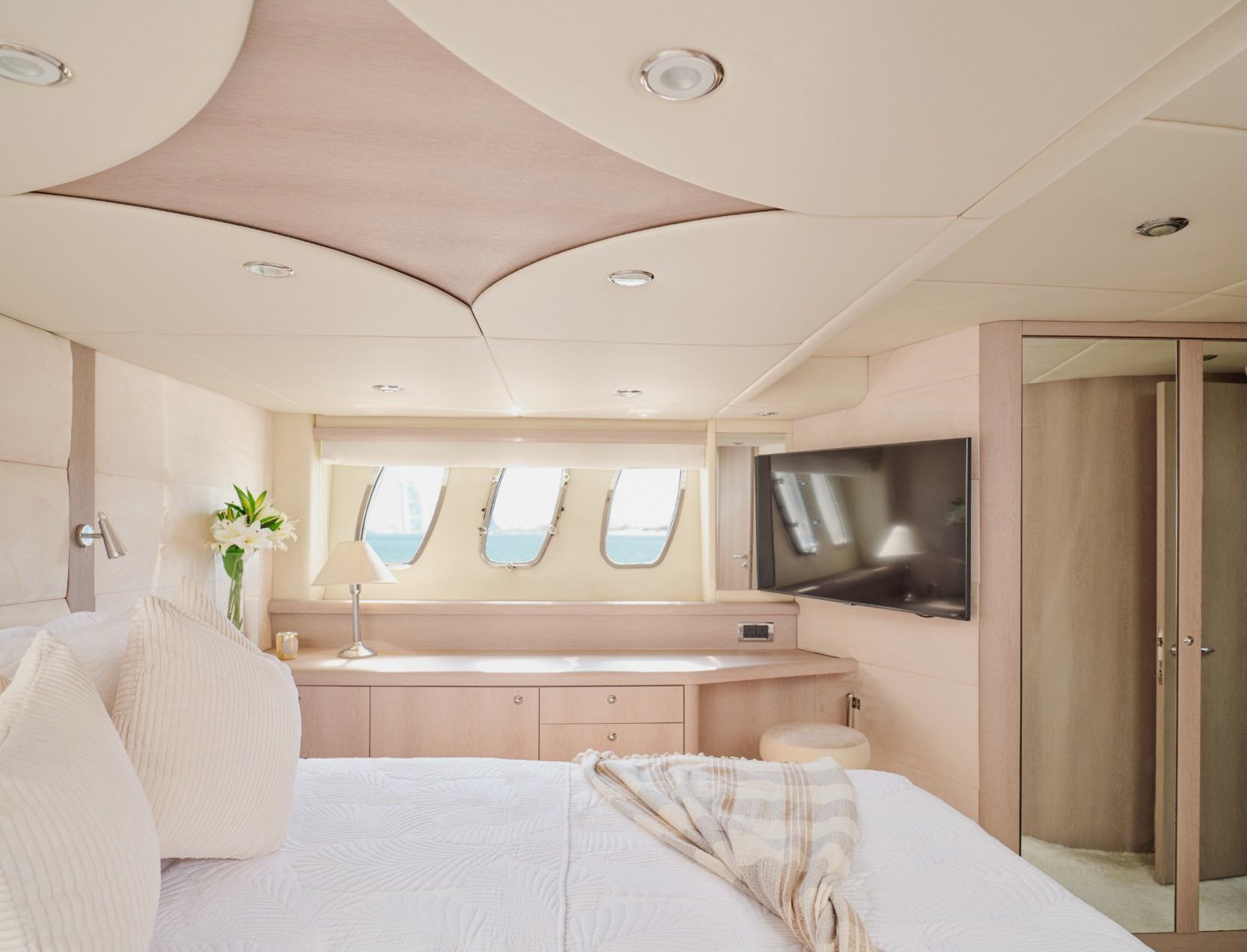 Sunseeker Satoshi (64 ft) — image 9