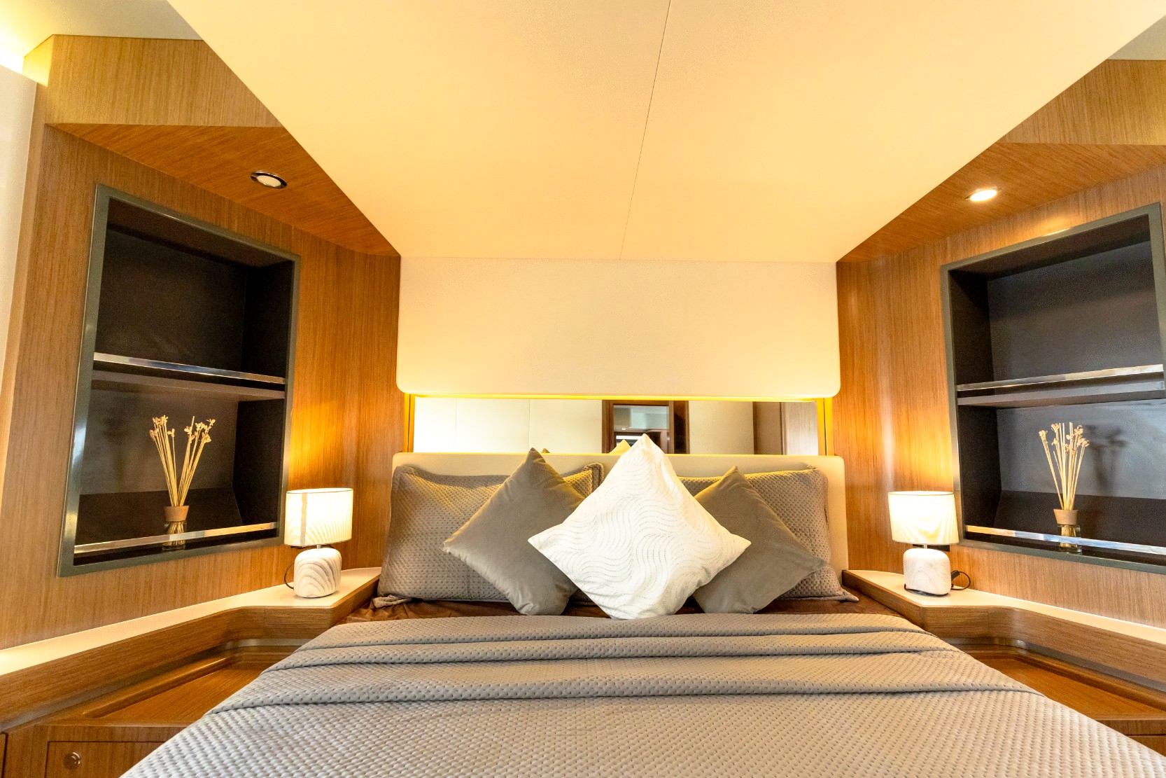 Sky Walker Amie X63 Sport (63 ft) — image 16