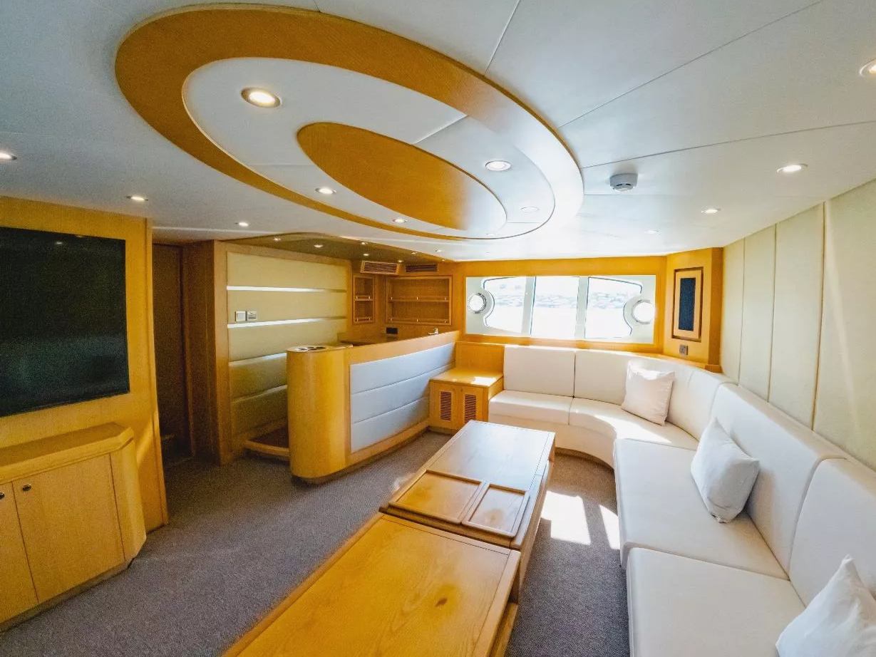 Sky Walker Astra (76 ft) — image 16