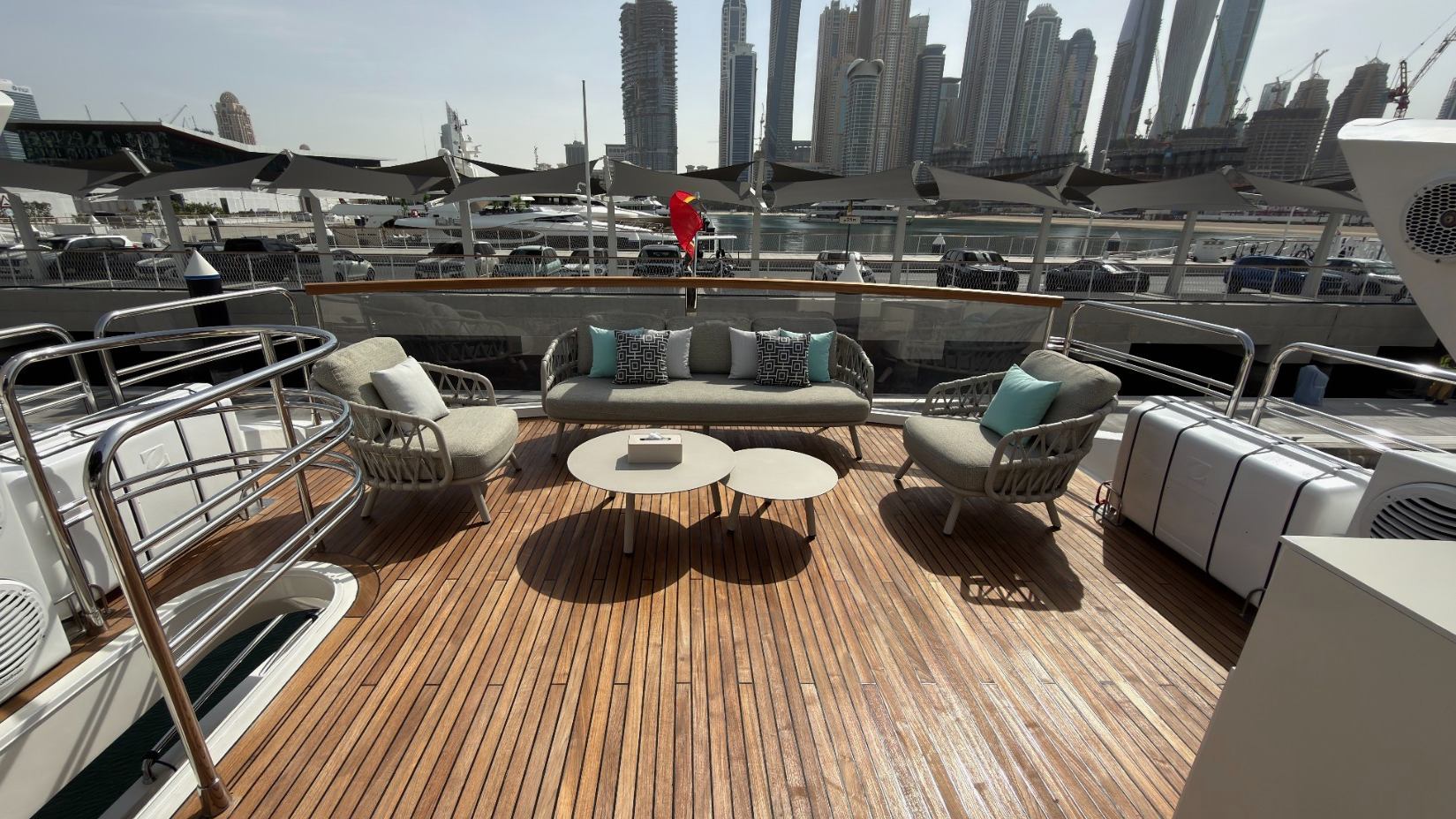 Sunseeker Aarna (90 ft) — image 2