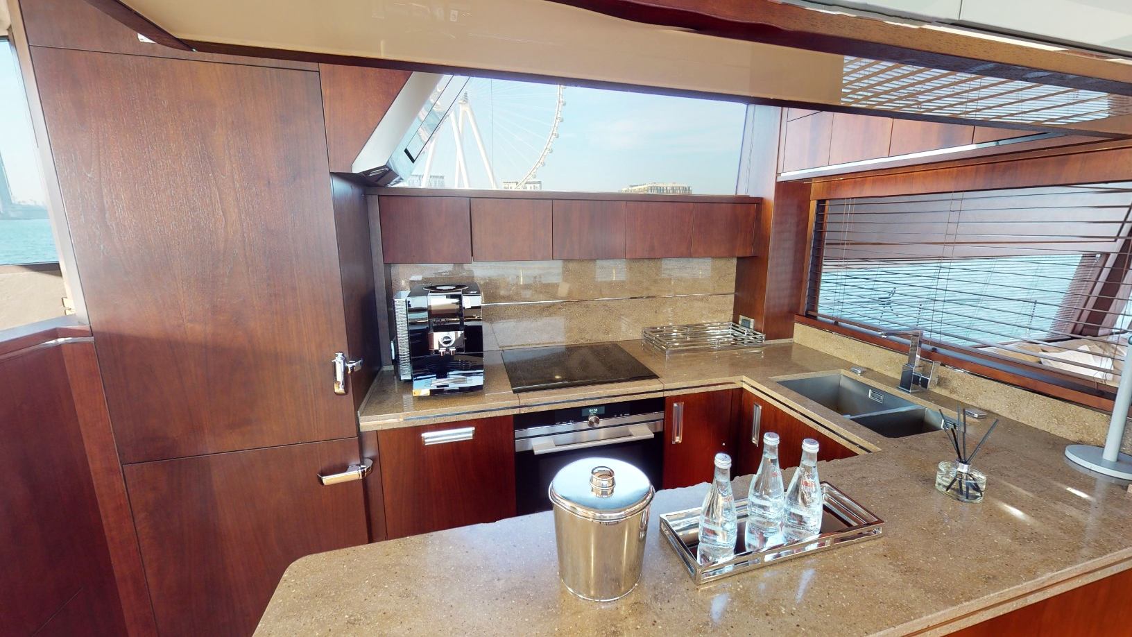 Galeon (78 ft) — image 6