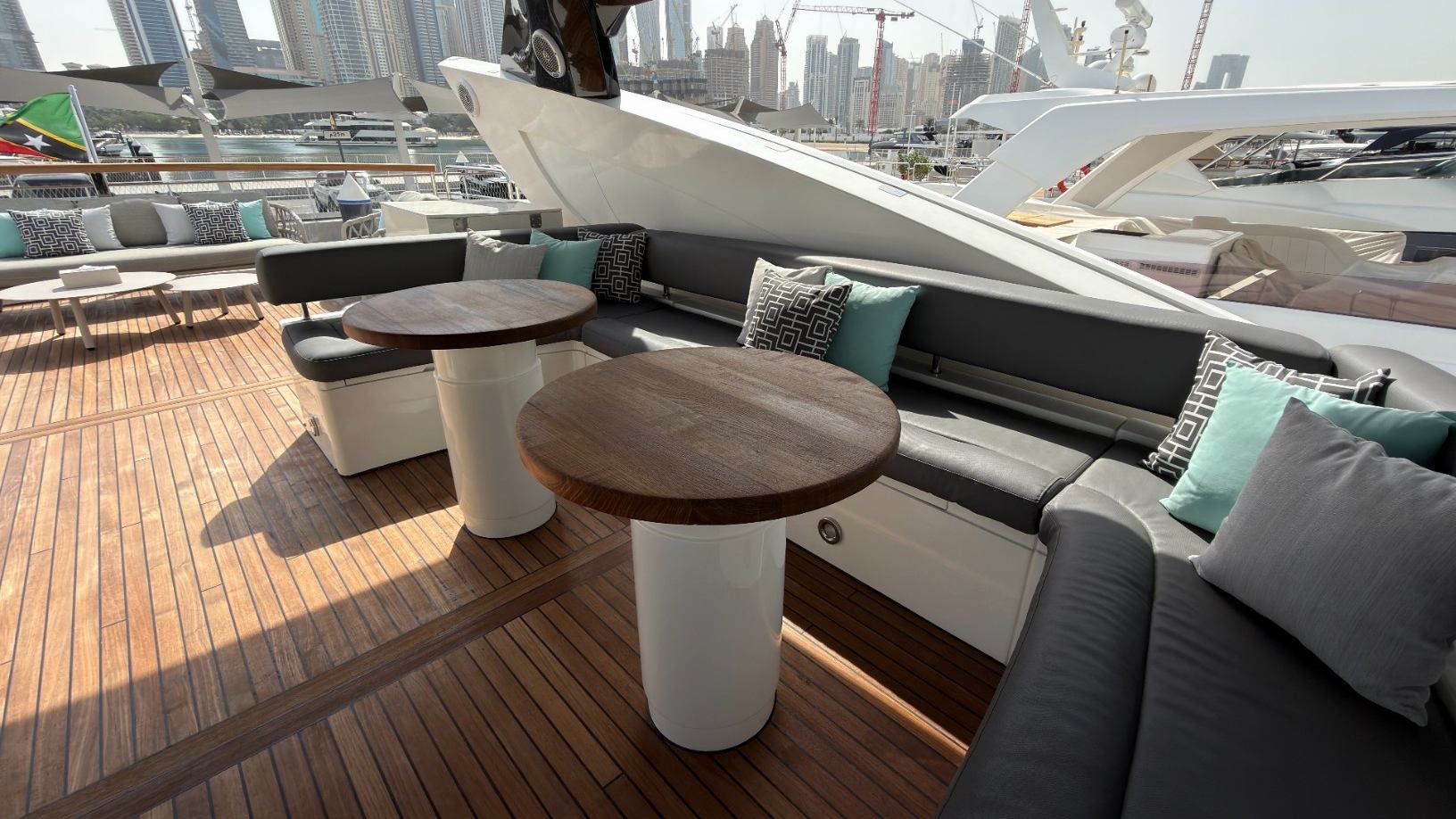 Sunseeker Aarna (90 ft) — image 11