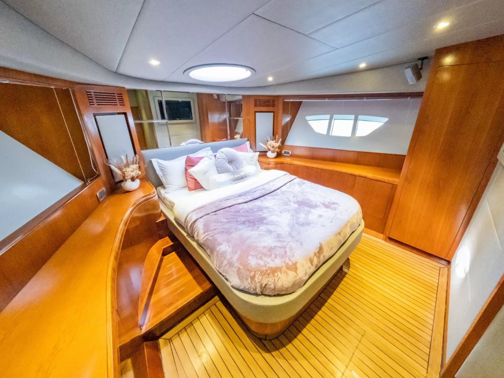 Azimut Lana (62 ft) — image 5