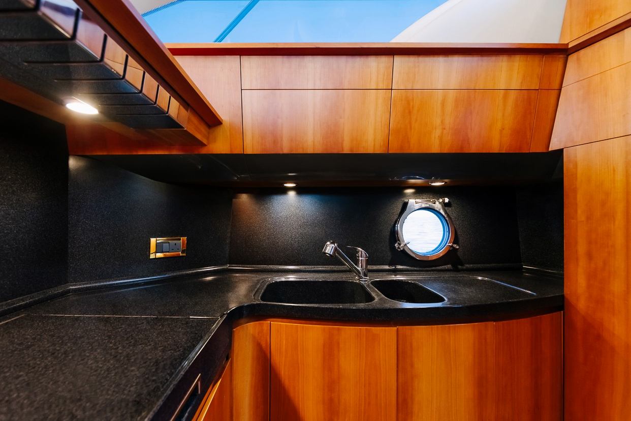 Azimut Candy (50 ft) — image 2