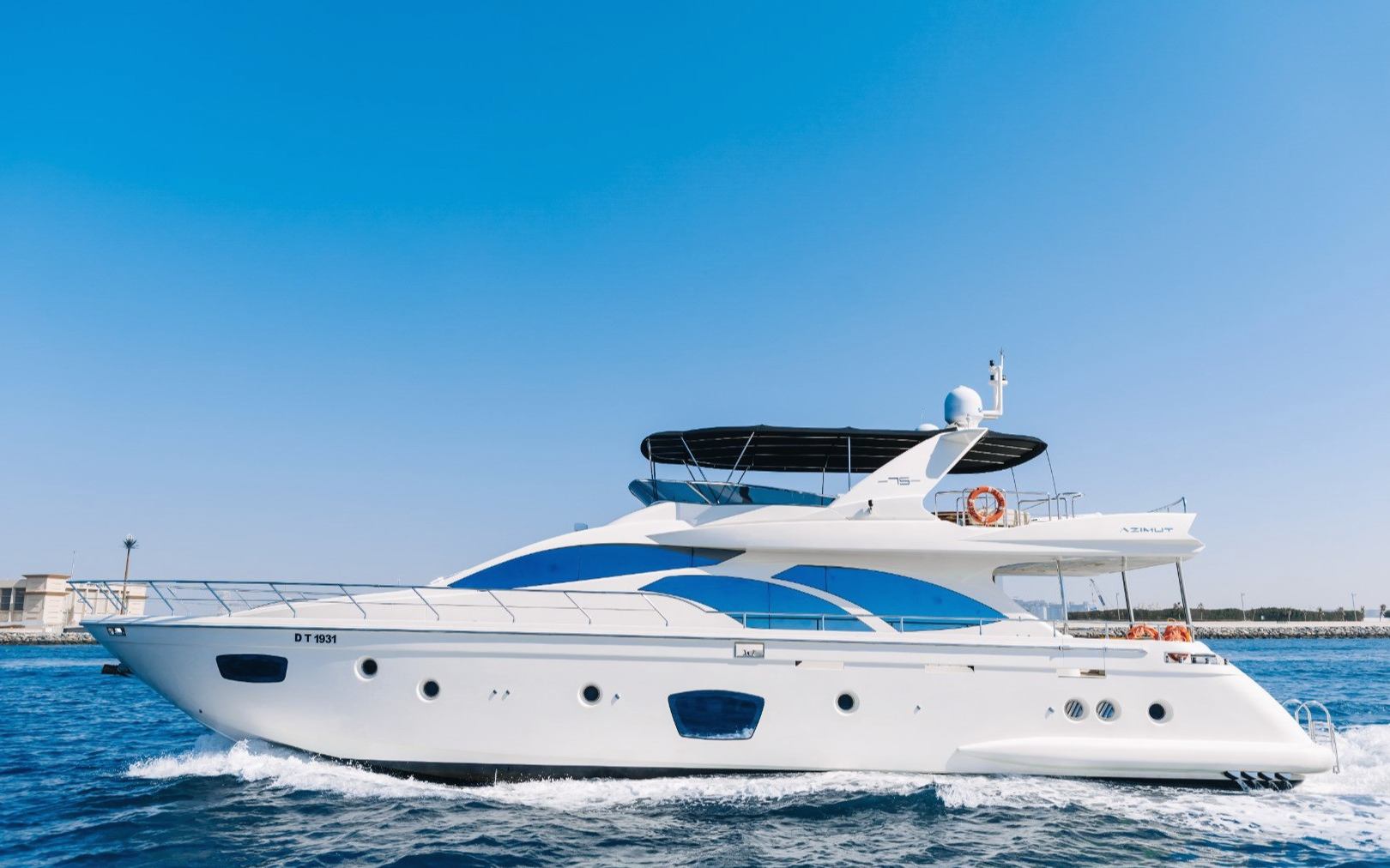 Azimut Viktoria yacht in Dubai