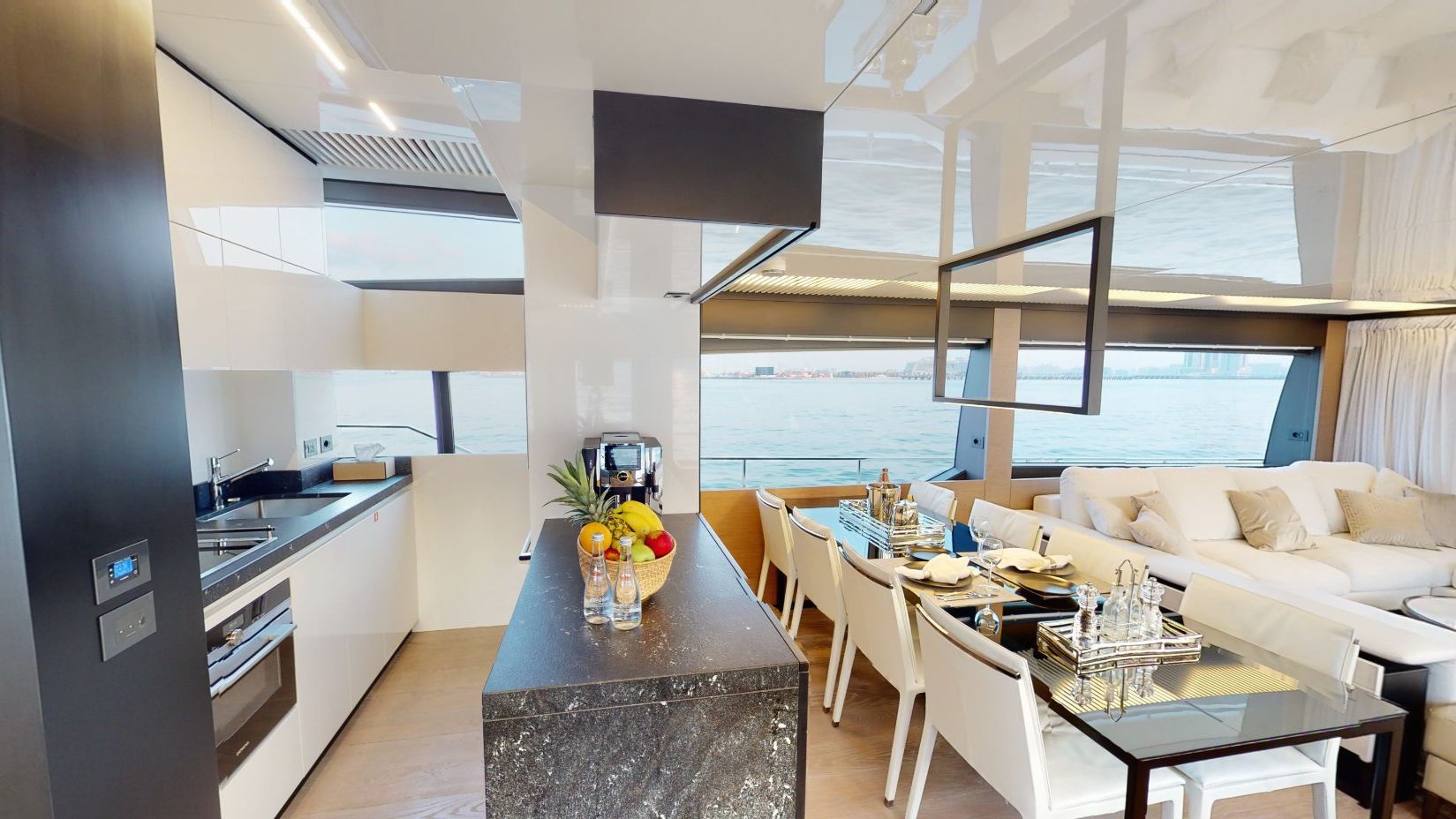 Ferretti 78 ft (78 ft) — image 15