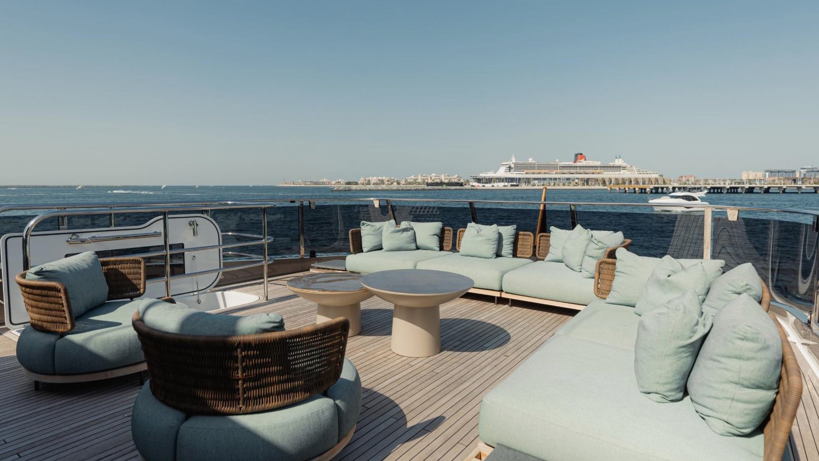 Princess 95X Super-flybridge (95 ft) — image 14