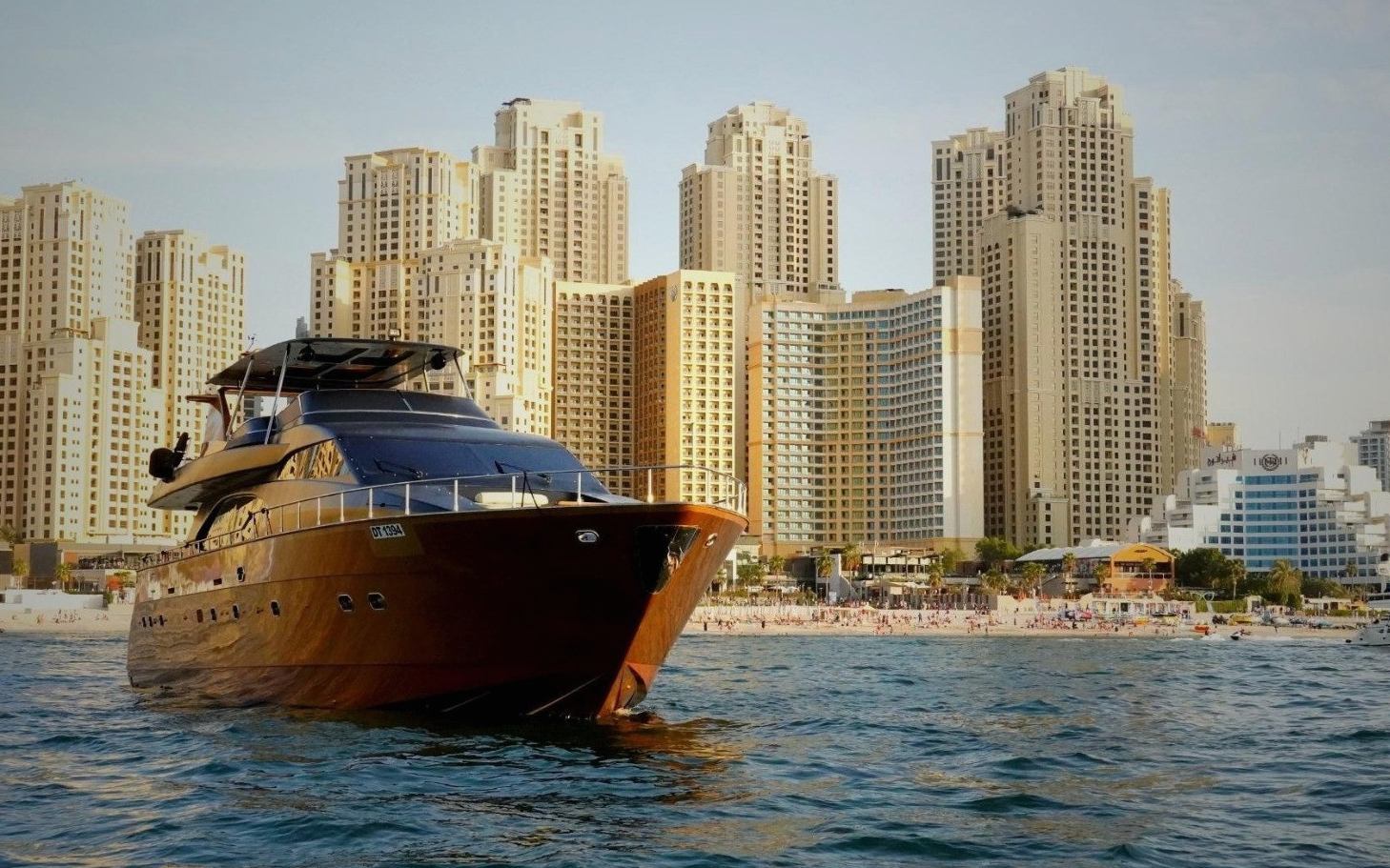 Azimut Anna yacht in Dubai