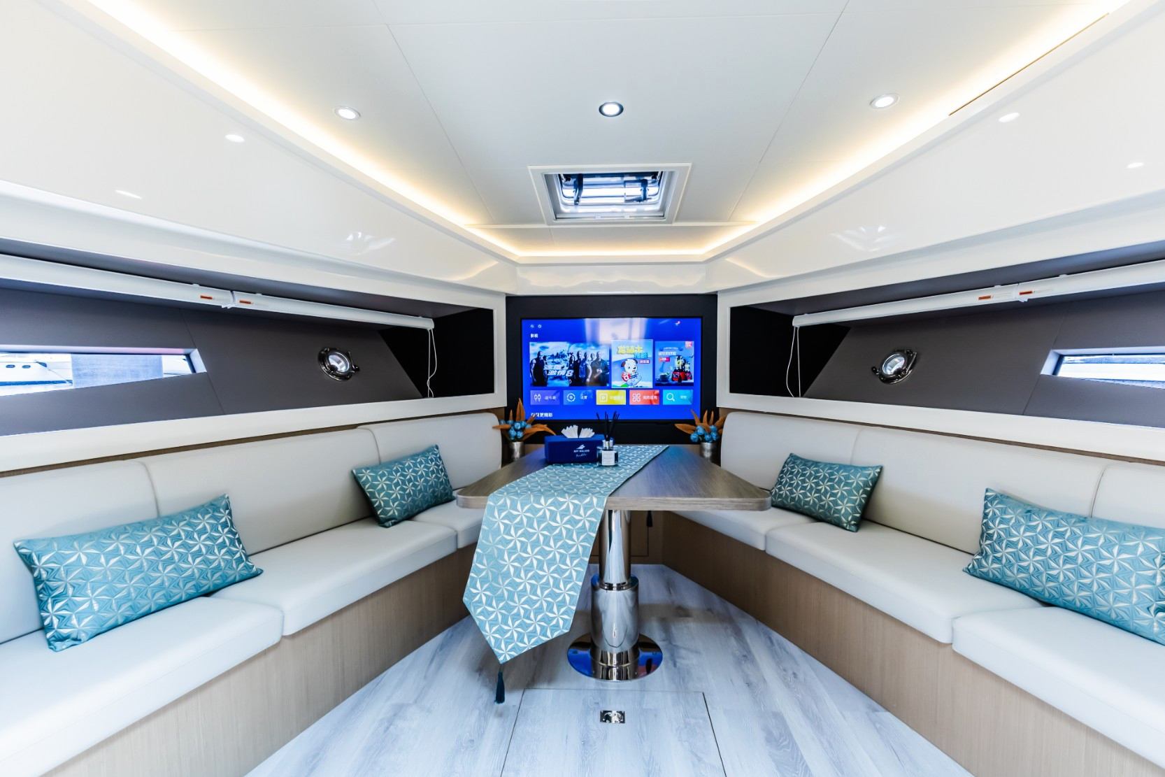 Sky Walker Art (52 ft) — image 5