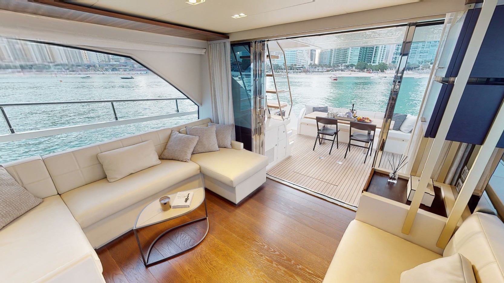 Ferretti 67 ft (67 ft) — image 9