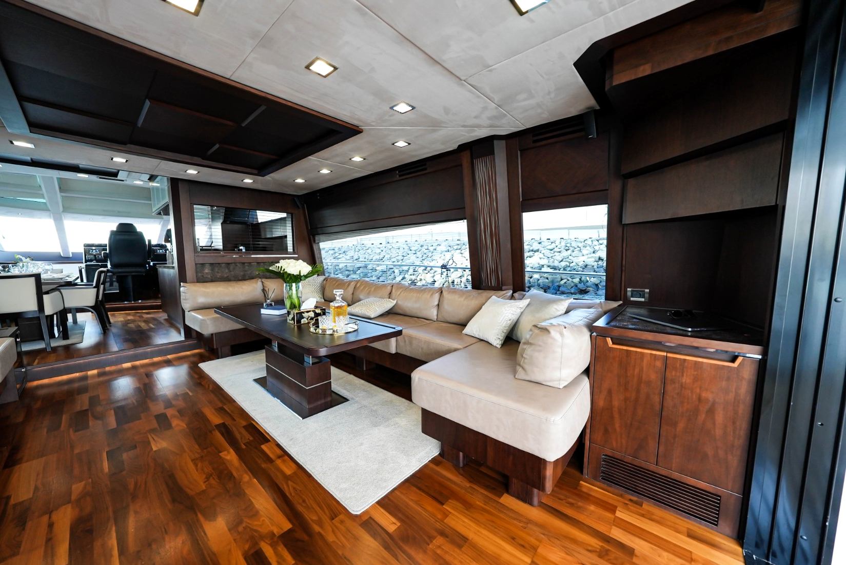 Galeon (78 ft) — image 7