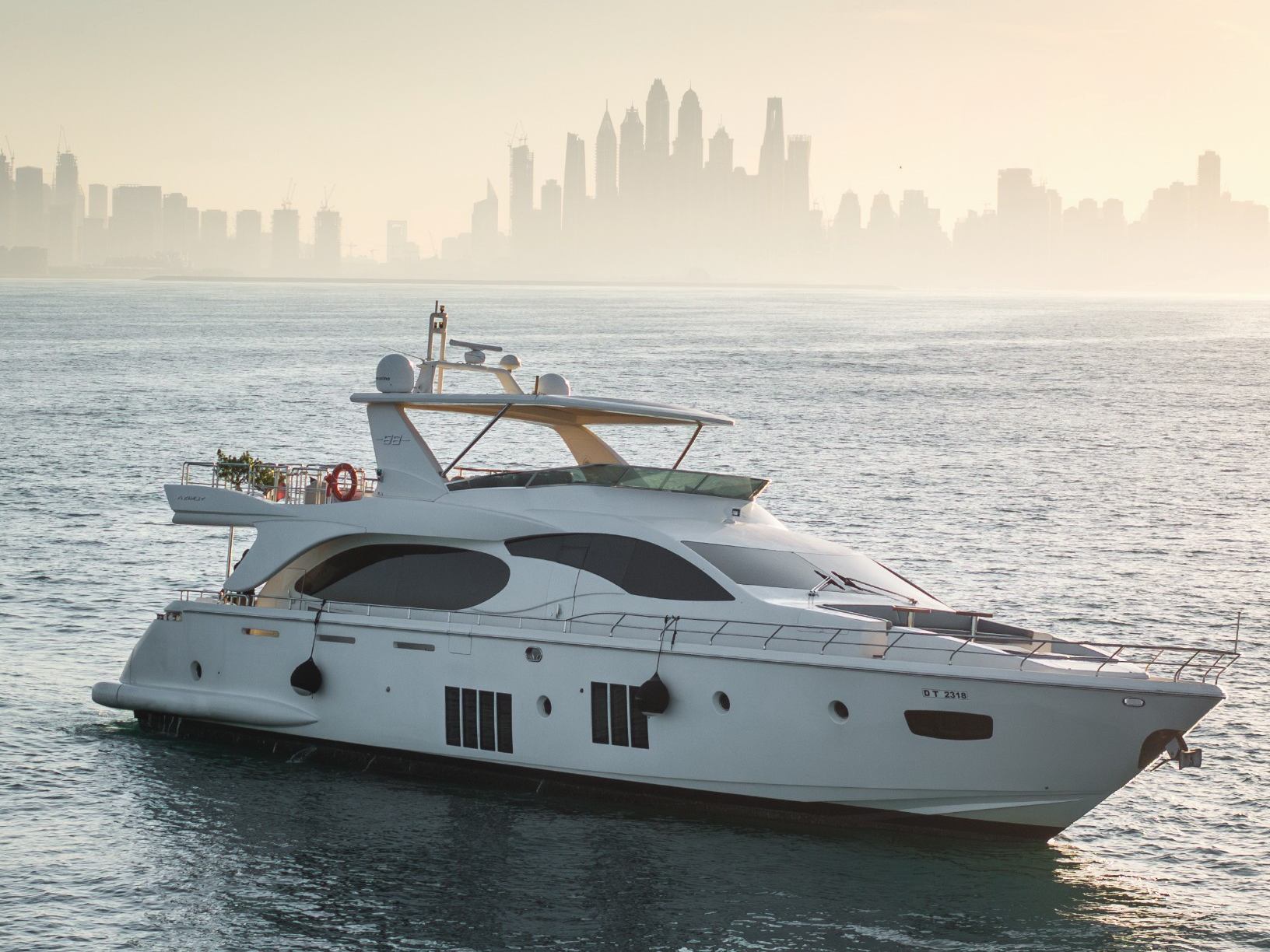 Azimut Satisfaction (88 ft) — image 3