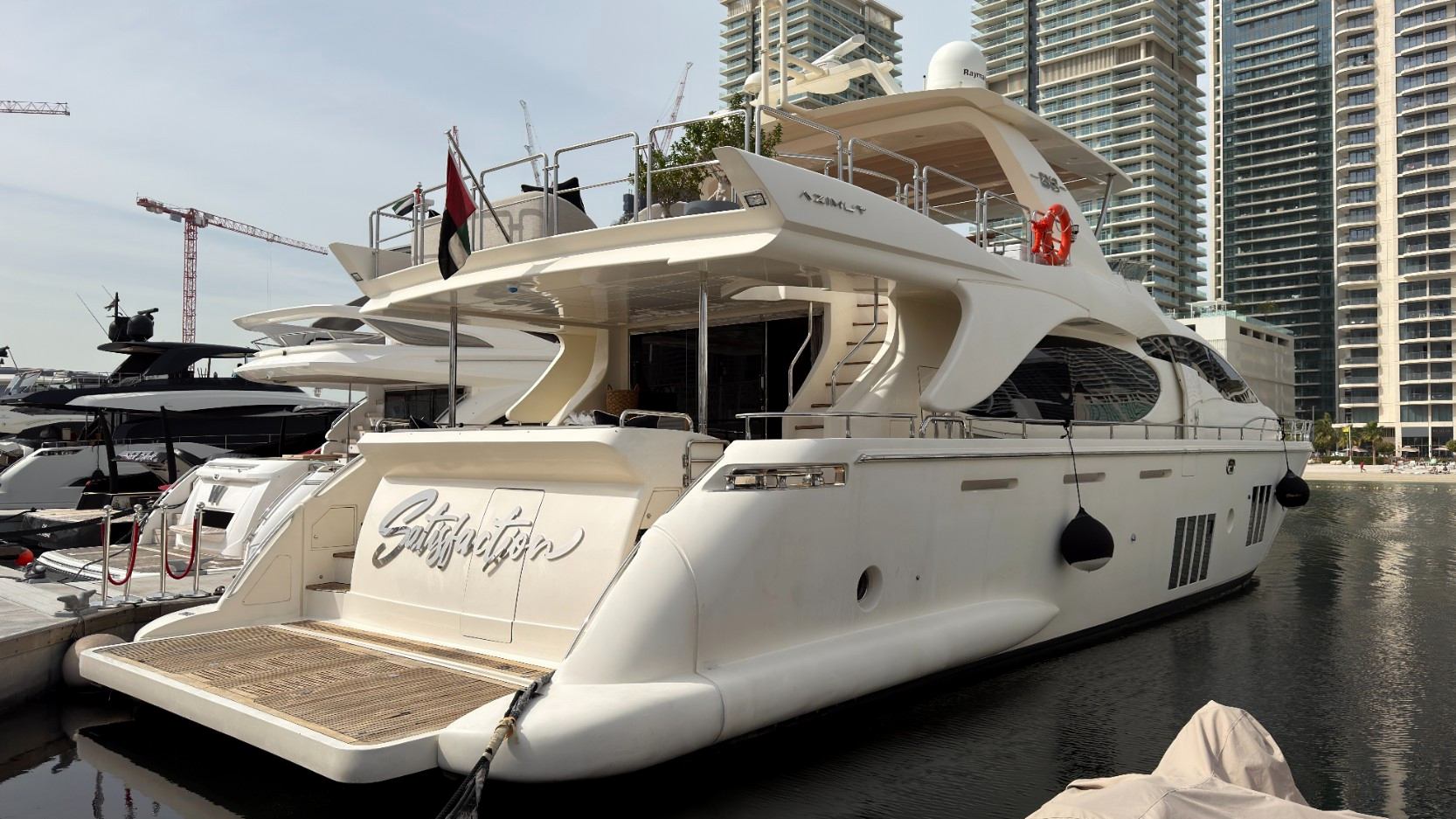 Azimut Satisfaction (88 ft) — image 14