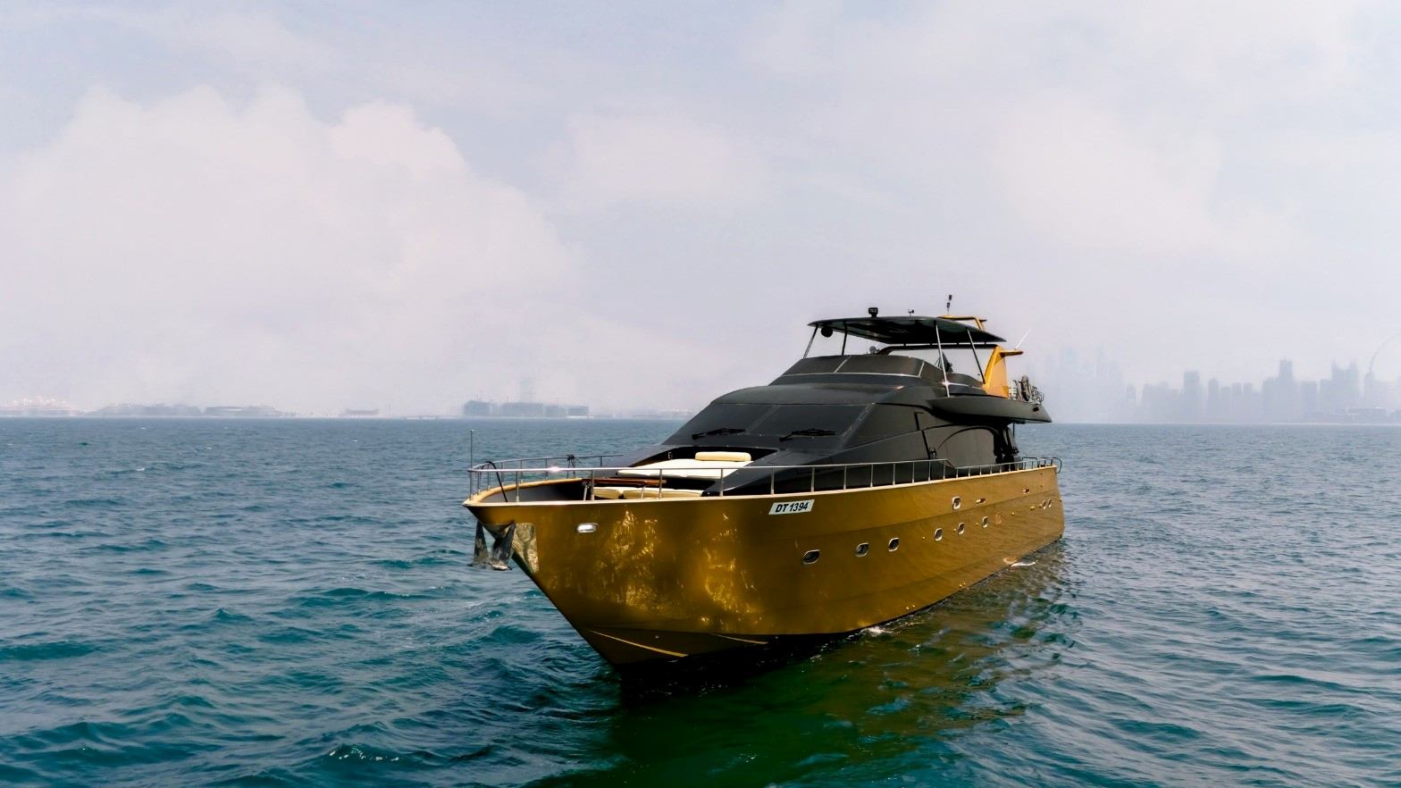 Foto 9: Azimut Anna