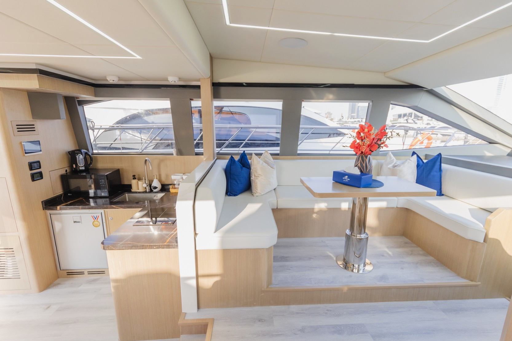 Sky Walker RAK 1 (52 ft) — image 9