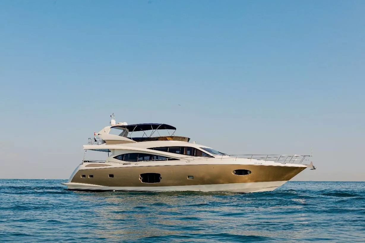Sky Walker Astra (76 ft) — image 2