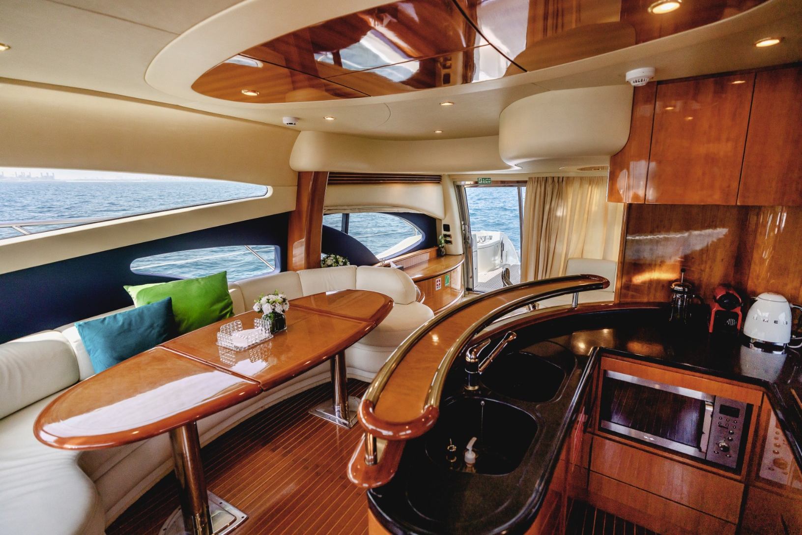 Azimut Lucky Star (62 ft) — image 4