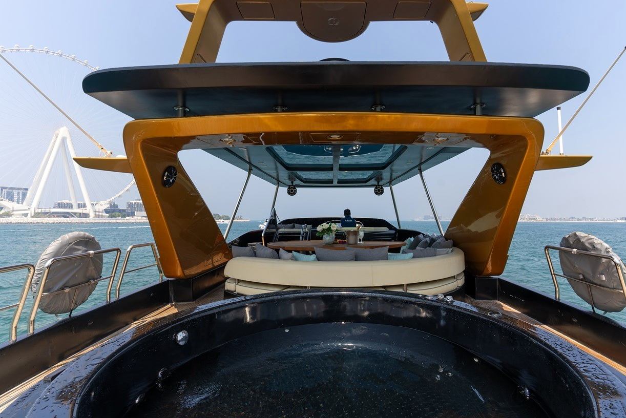 Foto 14: Azimut Anna