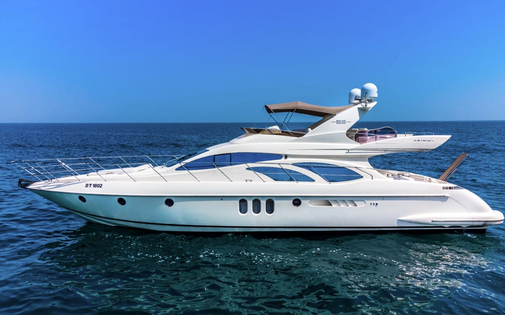 Azimut Lucky Star yacht in Dubai